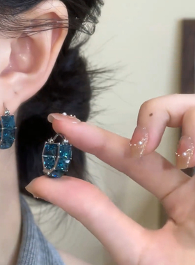 法式复古蓝色水晶方形耳扣女小众气质时尚简约高级感百搭耳环耳饰