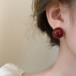 韩式酒红色甜美滴釉耳钉银针2023气质爆款轻奢圆脸耳环显瘦高级感