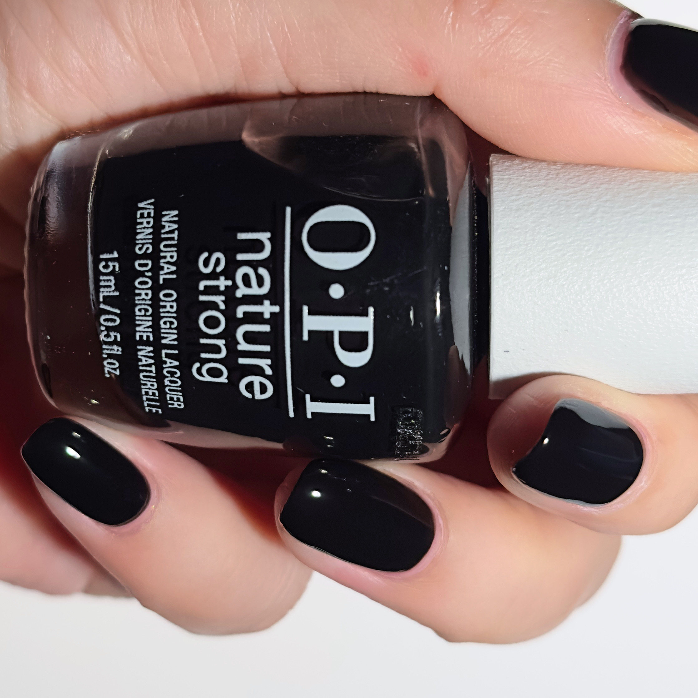 美国OPI指甲油天然纯素环保NAT029 Onyx Skies浓郁丝滑的深玛瑙黑