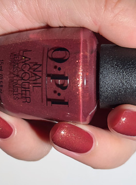 OPI指甲油2025圣诞限量 金沙微光铜红色 HRS06 Ginger Snapped