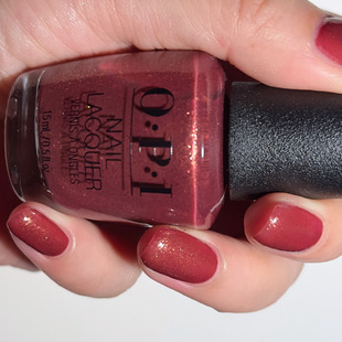 Ginger HRS06 Snapped 金沙微光铜红色 OPI指甲油2025圣诞限量