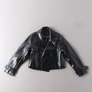 出英国单!60英镑!酷飒风大翻领仿鳄鱼纹皮亮面短款皮衣外套