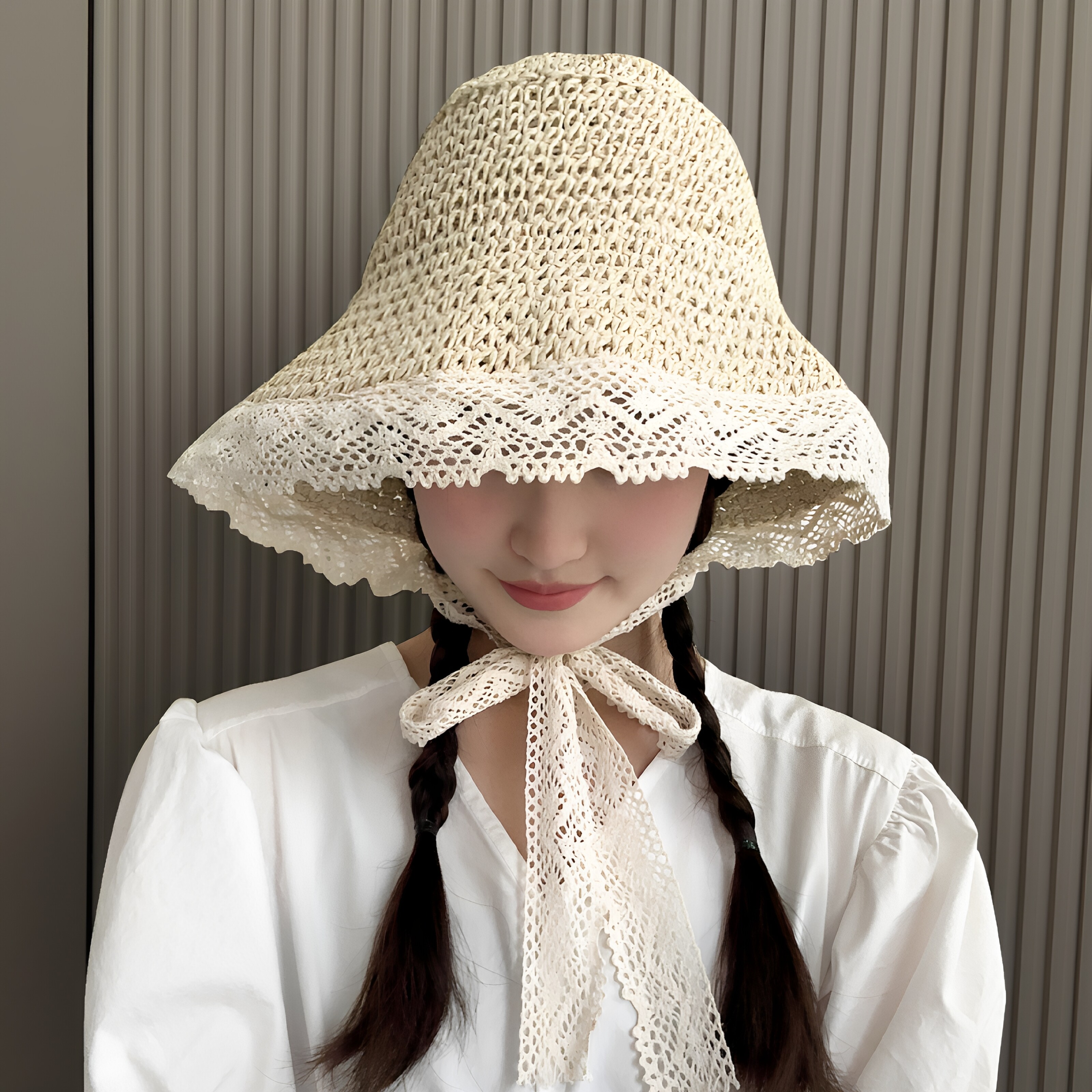 海边可折叠太阳帽子法式蕾丝花边遮阳草帽女夏季大帽檐飘带渔夫帽