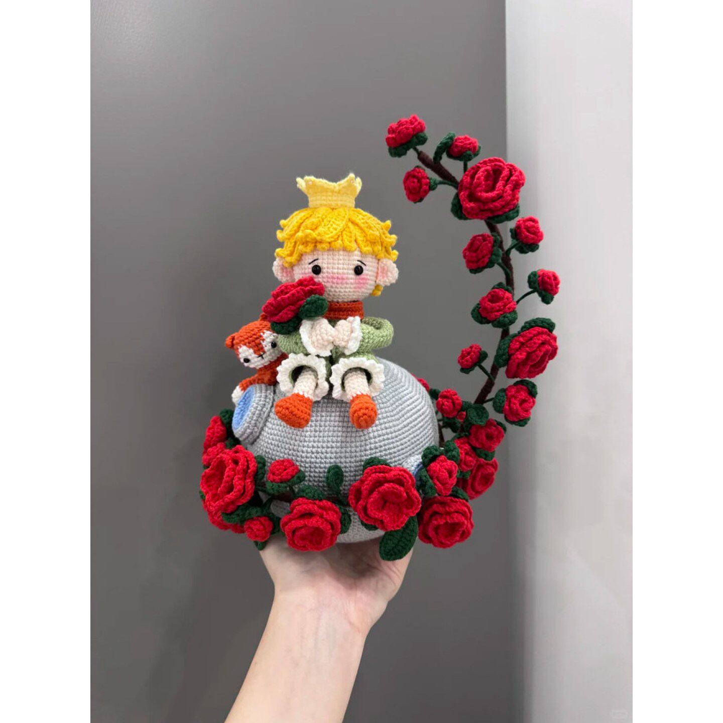 毛线钩针钩织玫瑰花丛小王子diy材料包自制可爱玩偶挂件闺蜜礼物