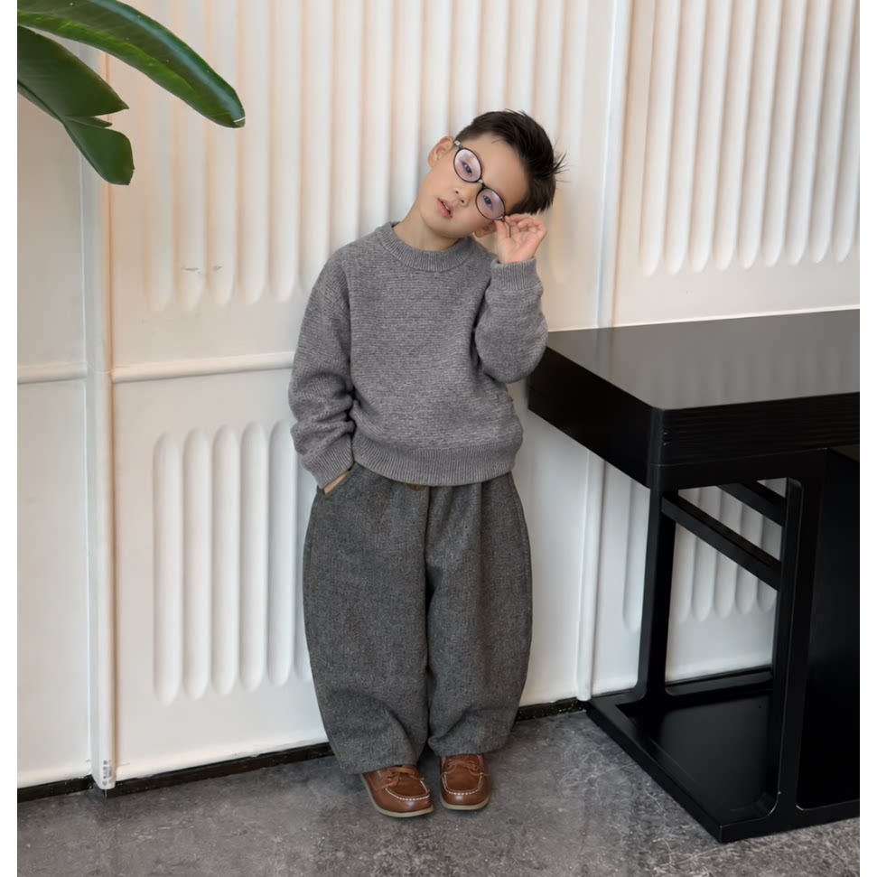 儿童花纱灰色毛衣男宝秋冬圆领针织打底衫中大童宽松慵懒风上衣