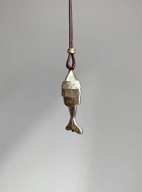 复古银色拼接小鱼编绳项链高级感精致小众独特设计感锁骨链颈链