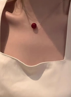 安可拉红转运珠项链女小众设计高级感叠戴锁骨链新年时髦串珠配饰