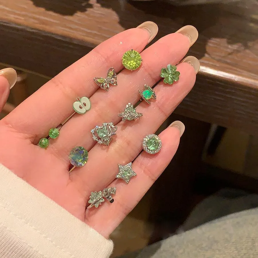 绿色系列爆闪华子锆石耳钉医用钛钢耳蜗耳骨钉高级感蝴蝶精致耳饰