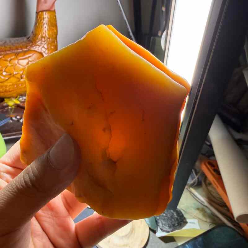 天然地表籽料螺旋纹油坨子冻光沙漠漆原石摆件重461克品相完整料