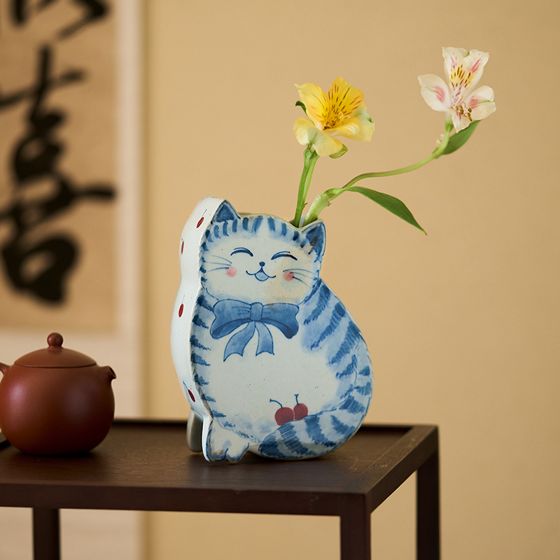 猫形花瓶可插鲜花创意花器手绘青花釉下彩可爱招财猫咪小摆件小众