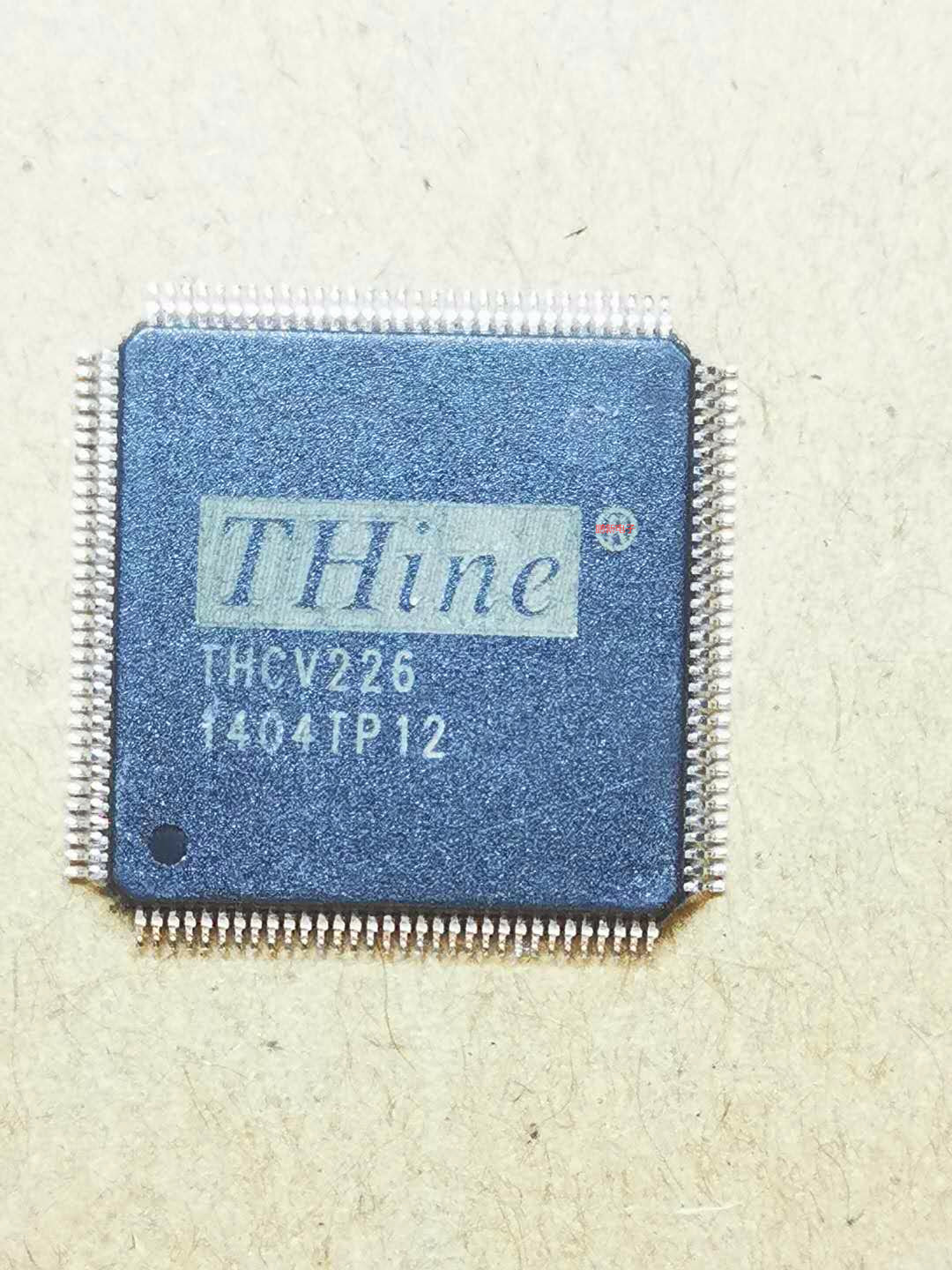 集成IC电路芯片THCV226  原装拆机质量保证QFP