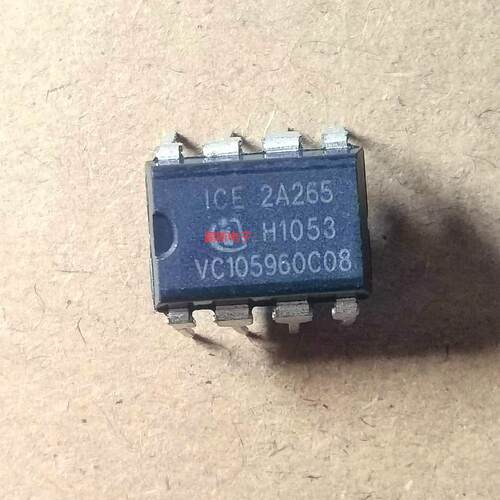 ICE2A265  2A265 DIP