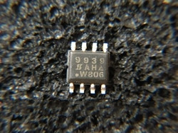 集成IC电路芯片SI9939DY SI9939 9939 SOP8原装拆机质量保证