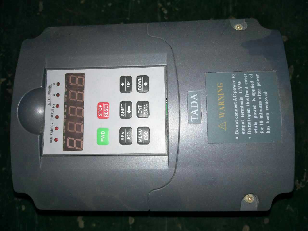 二手变频器/1.5KW 2.2KW/TDI8000-0015G/0022P-4T在类目 3C数码配件, 电子元器件市场, 电子元件, 变频器中 - 来自Buy2taobao.com提供专业的淘宝代购服务
