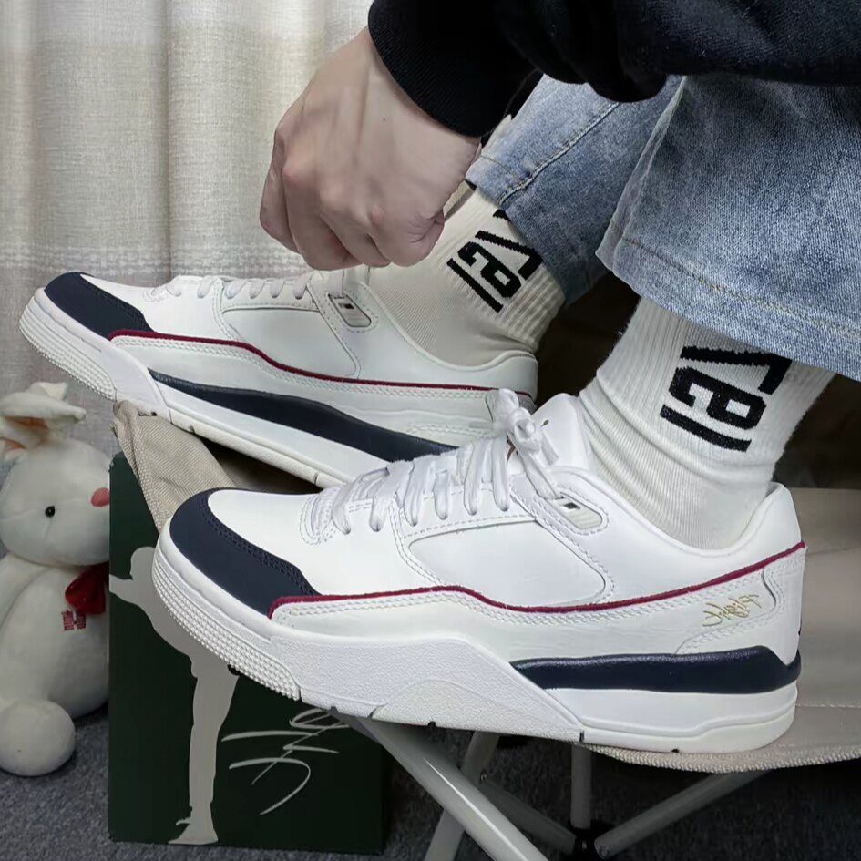 Jordan FLIGHT COURT 男款米黑色耐磨低帮复古篮球鞋 IH7321-131图片