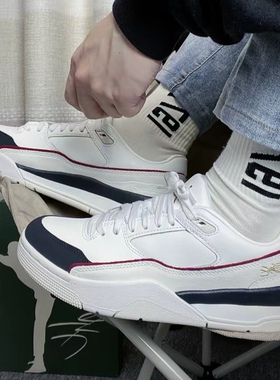 Jordan FLIGHT COURT 男款米黑色耐磨低帮复古篮球鞋 IH7321-131