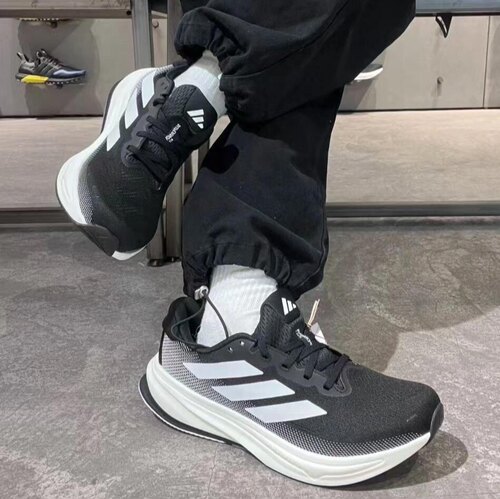 Adidas Supernova Rise 2男款黑色舒适百搭低帮通勤跑步鞋 IH2504