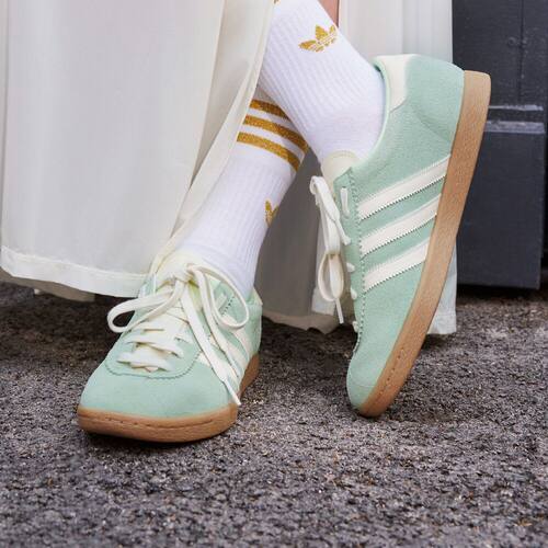 Adidas originals Stadt男女同款舒适百搭经典低帮休闲板鞋JR9550
