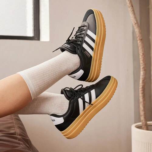 Adidas VL Court Bold 女款黑色柔软舒适运动休闲低帮板鞋 IH3081