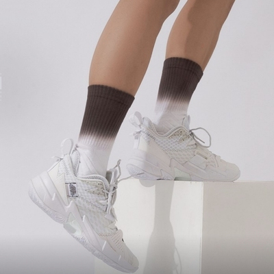 耐克AirJordan篮球鞋