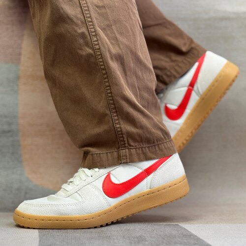 Nike Zoom Field General 男款米红舒适低帮生活休闲鞋HF3165-104