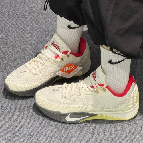 Nike S.T. Flare 男款珍珠白时尚百搭舒适低帮篮球鞋 HF0232-002