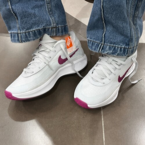 Nike GT Hustle Academy 男女同款白色耐磨低帮篮球鞋 FJ7808-004