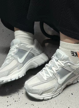 Nike Zoom Vomero 5 Pure Platinum女款白灰低帮跑步鞋HQ0458-001