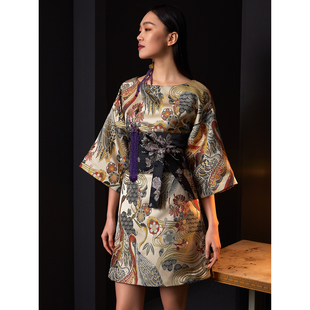 扶郎2024原创设计女装日系浮夸仙鹤织锦和服改良宽腰封开叉连衣裙