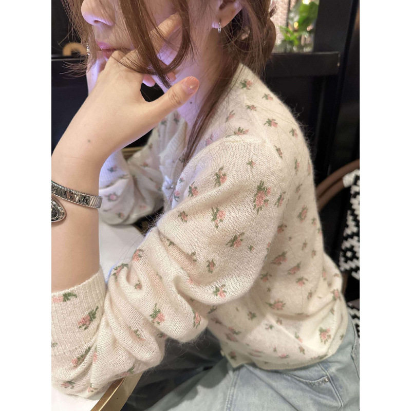 「3.20/春季上新」XUAN XIAO JIE 薄款碎花防晒针织开衫外套女