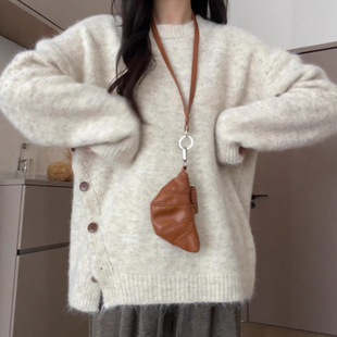 慵懒风内搭可外穿毛衣女早秋装2026年新款高级感宽松套头针织上衣
