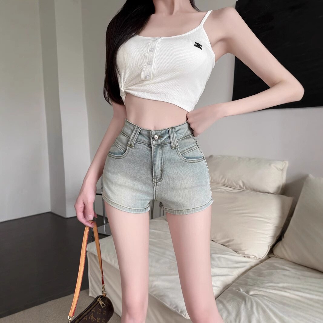 做旧浅色牛仔短裤女夏季复古高腰休闲直筒裤子小个子辣妹修身热裤