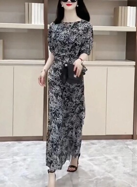 23512大爱美依缘2025夏季新款韩版宽松印花长款连衣裙时尚显瘦女
