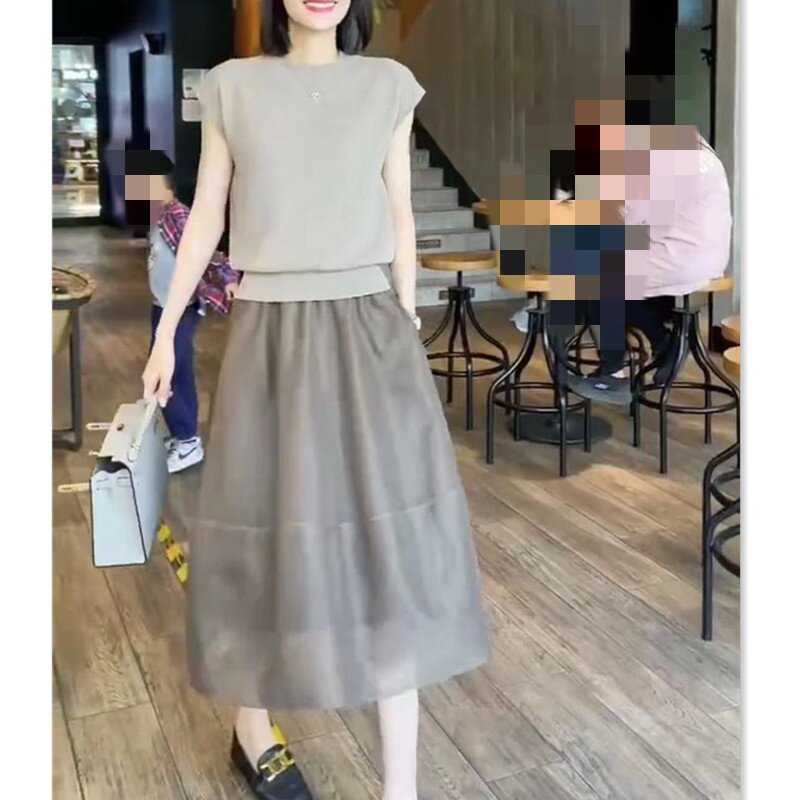 88359大爱美依缘2025新款修身净版打底衫高腰大摆A字半身裙时尚