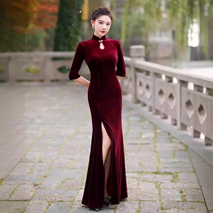 8865酒红长款高端演出服旗袍新款走秀改良版复古七分舞台舞蹈礼服