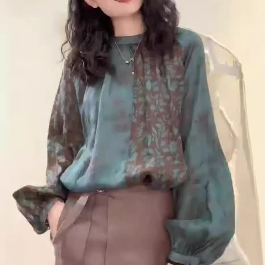 24779大爱美依缘2026秋季新款复古印花灯笼袖洋气衬衫宽松时尚女