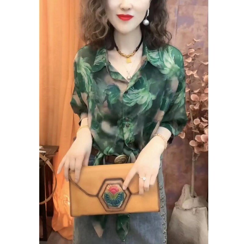 23236大爱美依缘2025夏季新款七分袖衬衫绿色印花翻领洋气防晒女