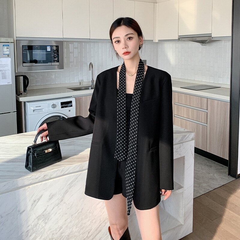 春季新款大码女装设计感西装外套女胖mm时尚宽松飘带小西服2612
