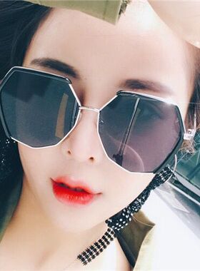 网红款太阳眼镜女时尚潮大框素颜蛤蟆镜遮阳防晒拍照司机开车墨镜