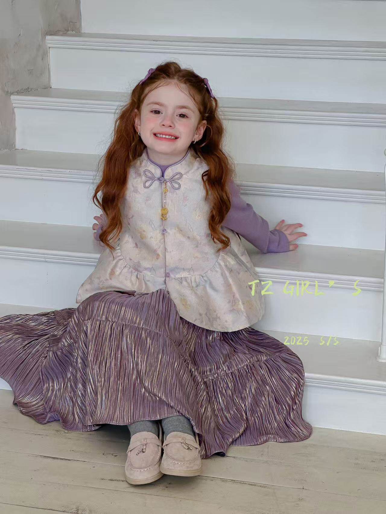 2025年新款女童连衣裙秋款盘扣国风中大童装女孩马甲三件套装裙