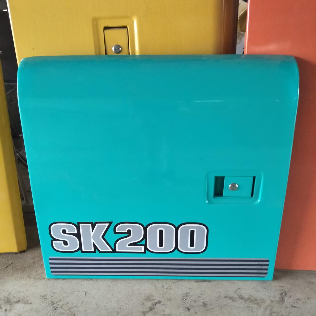 神钢200/210挖掘机泵门水箱门