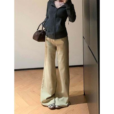 卡其色微喇牛仔裤2025秋冬不贴腿百搭美式复古低腰显瘦垂感喇叭裤