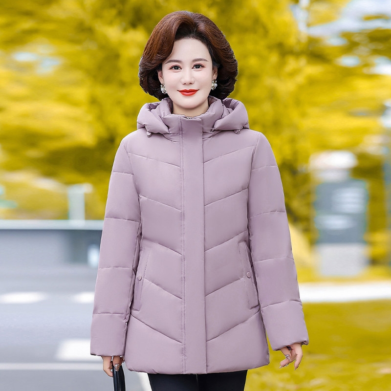 中老年羽绒服女中长款连帽加厚保暖妈妈装洋气外套冬装