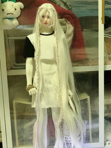 BJD70厘米长娃娃假发高温丝细软丝开水烫直梳通（不含娃娃衣服）