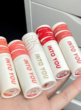 into you女主角唇泥intouyou口红intiyou唇釉intuyou秋冬em05 08