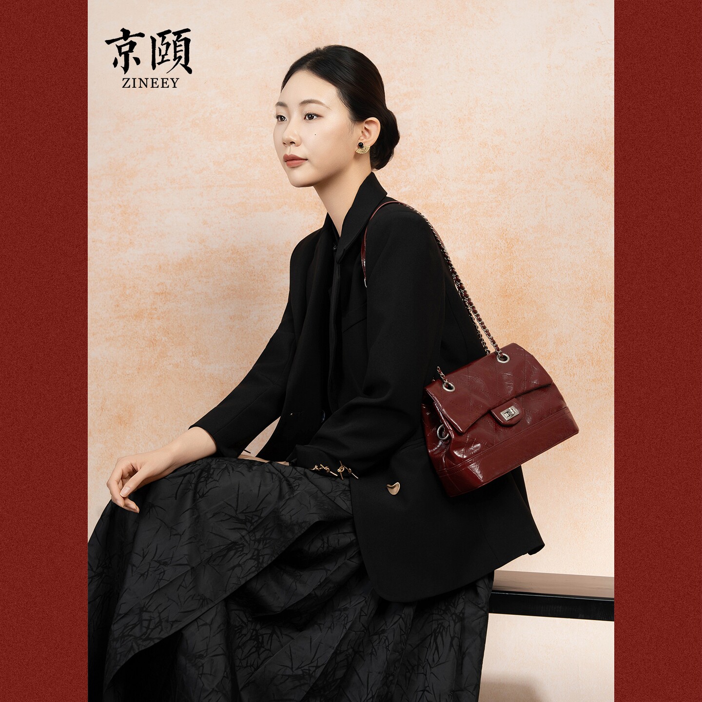 京颐安可拉红油蜡皮菱格链条包大容量通勤日常时尚手提斜挎女包