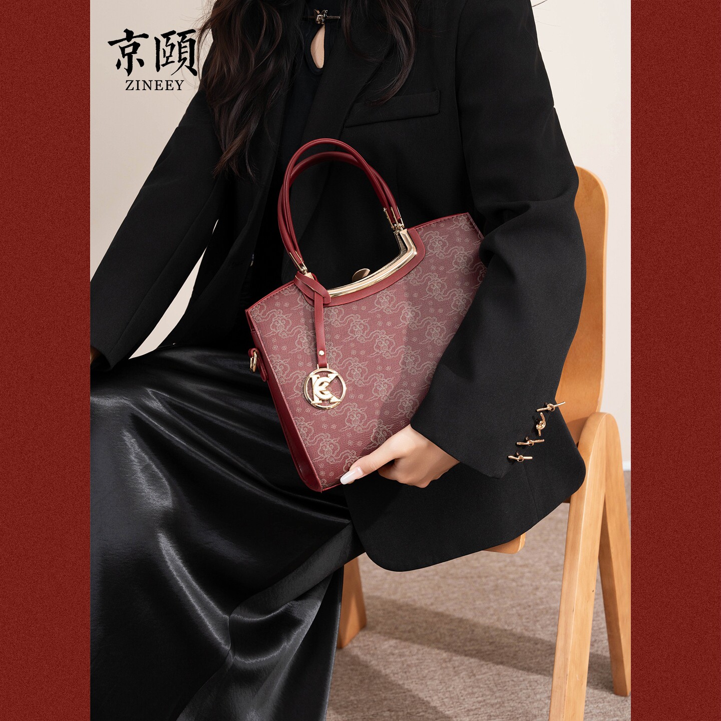 新中式祥云酒红色手提包金轻奢大容量喜妈妈婚包日常通勤两用包