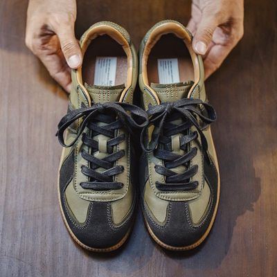 马登工装复古榄橄绿德训鞋春季低帮平底板鞋休闲鞋运动鞋子男款