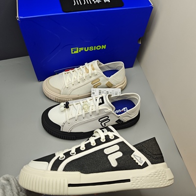 FILA/斐乐 一脚蹬 潮牌 Wallride DX 潮流百搭 简约 运动休闲鞋