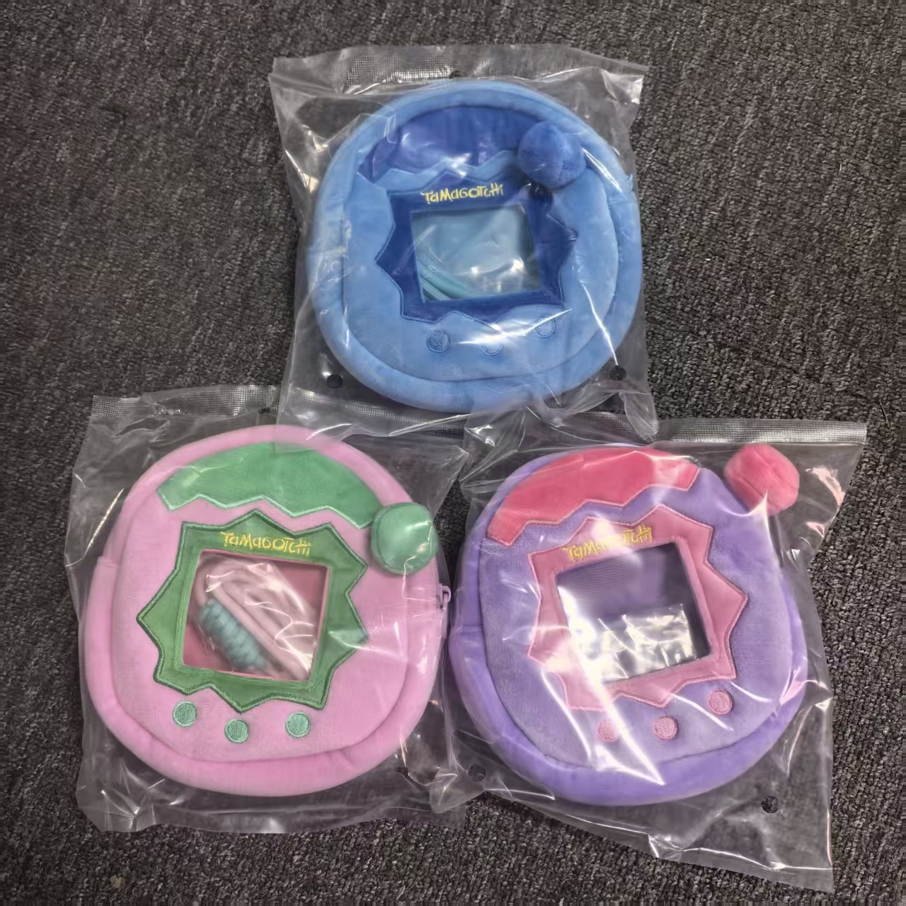 万代Tamagotchi拓麻歌子欢乐园系列毛绒玩具包包海洋 陆地 天空